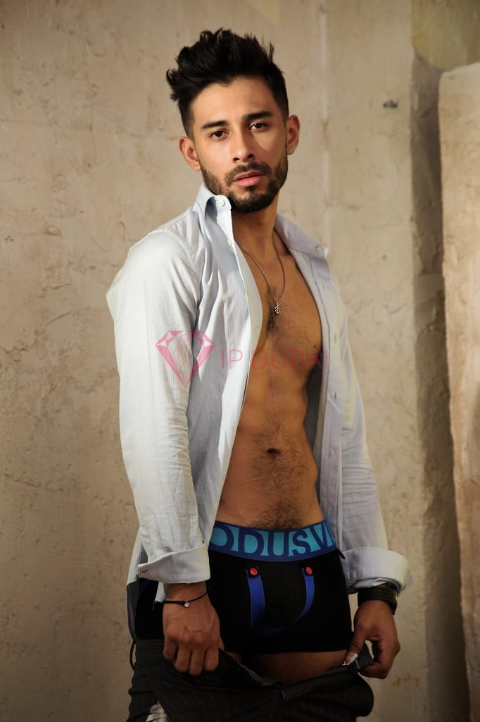 Vicente, 26, Latina, in Bur Dubai, Dubai, from AED 2,650 an hour, speaks Spanish and Portuguese — photo 24 of 32