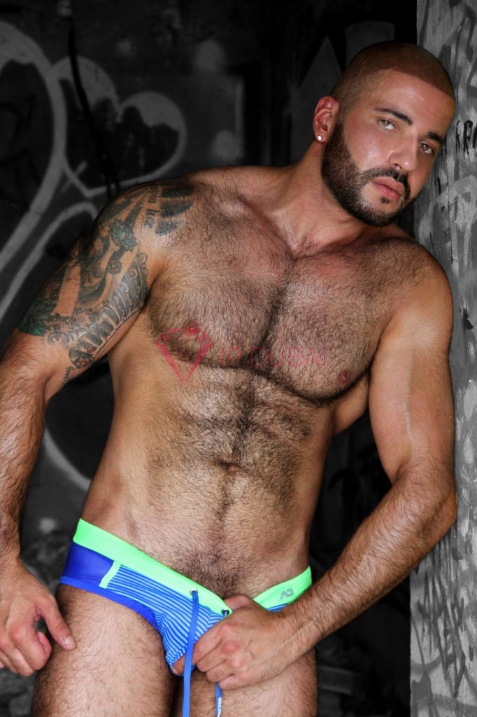 Matheus, 35, Latina, in DIFC, Dubai, from AED 2,400 an hour, speaks Spanish and Portuguese — photo 64 of 77