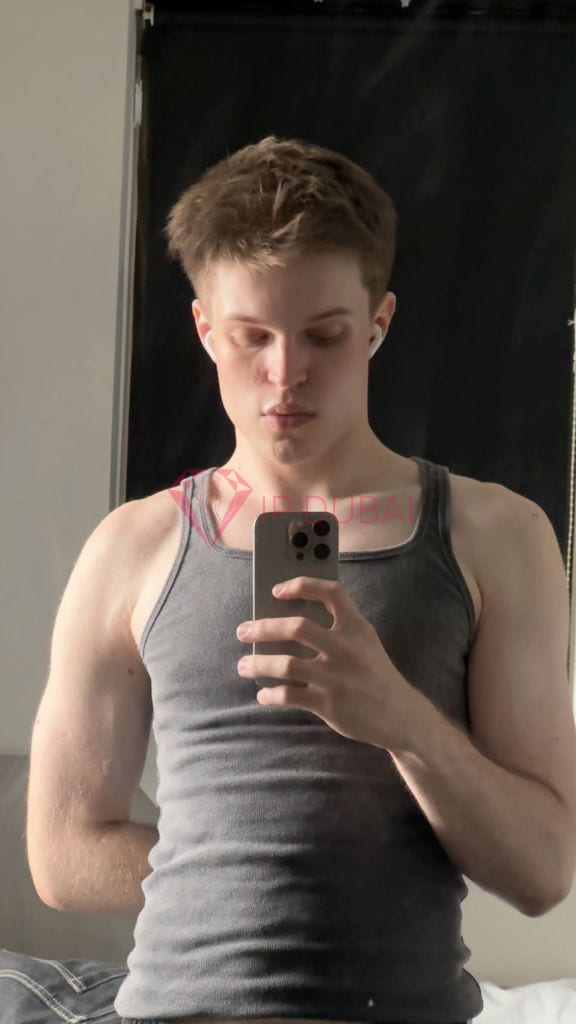 Stepan, 21, Russian, in JLT, Dubai, from AED 2,800 an hour, speaks Russian and English — photo 4 of 9