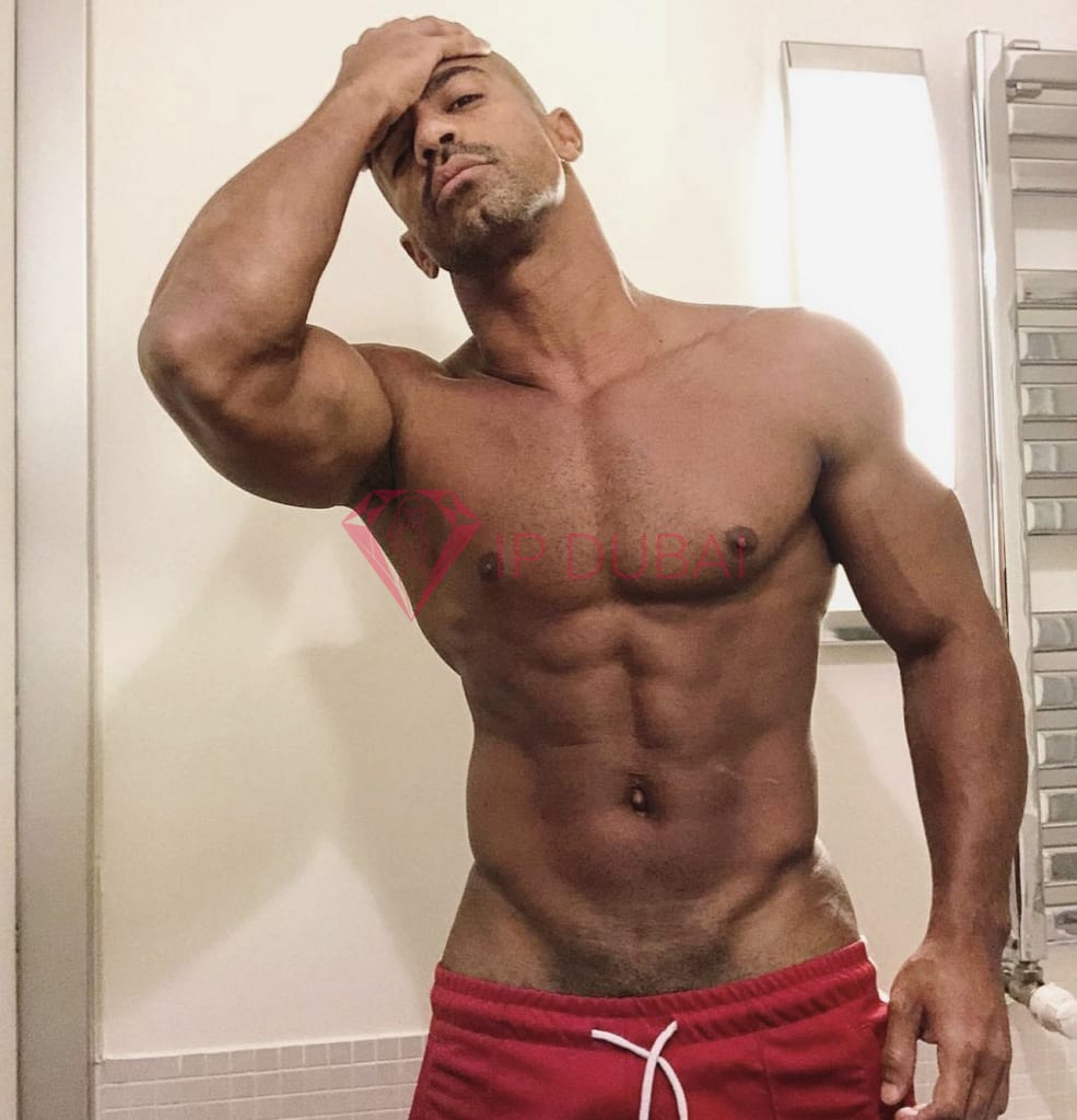 Rafael, 35, Latina, in Mirdif, Dubai, from AED 2,950 an hour, speaks Spanish and Portuguese — photo 15 of 15