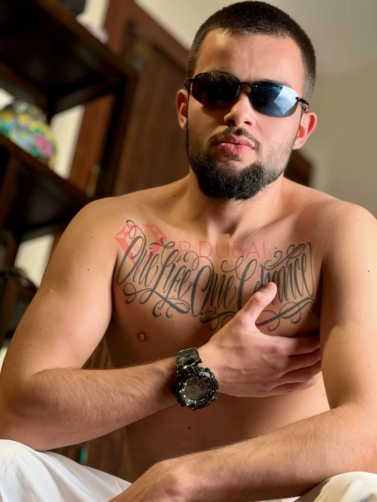 Artem, 25, Russian, in JBR, Dubai, from AED 11,900 an hour, speaks Russian and English — photo 8 of 36