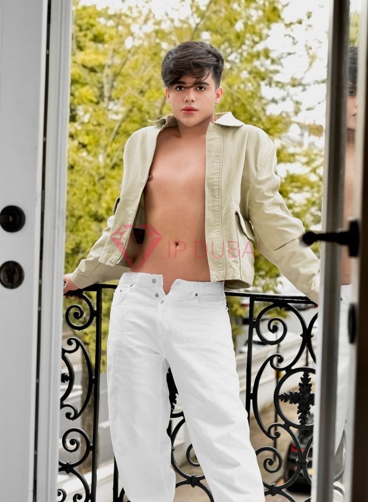 Matheus, 21, Latina, in Bur Dubai, Dubai, from AED 2,150 an hour, speaks Spanish and Portuguese — photo 5 of 6