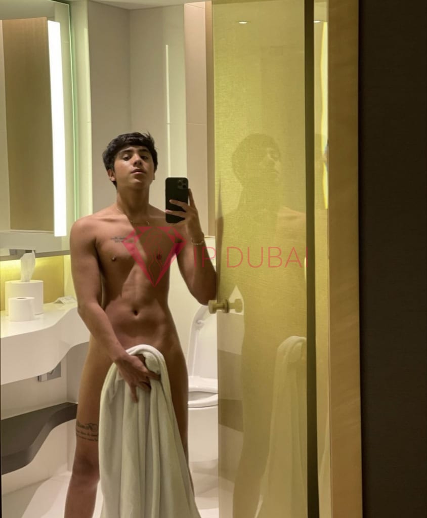 Caio, 22, Latina, in Silicon Oasis, Dubai, from AED 9,000 an hour, speaks Spanish and Portuguese — photo 35 of 46