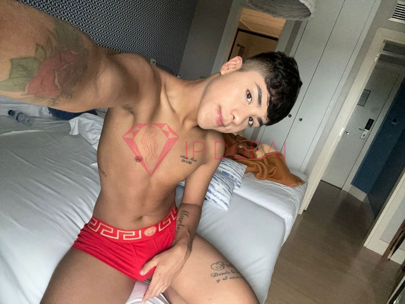 Caio, 22, Latina, in Silicon Oasis, Dubai, from AED 9,000 an hour, speaks Spanish and Portuguese — photo 9 of 46