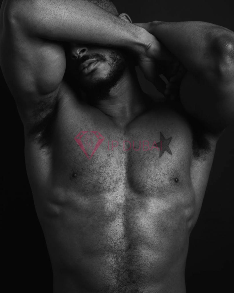 David, 30, European, in Sports City, Dubai, from AED 2,550 an hour, speaks English and French — photo 14 of 20