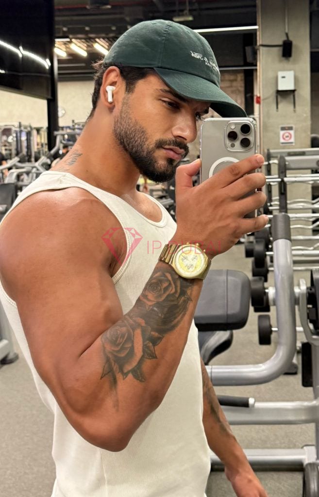 Gabriel, 23, Latina, in JVC, Dubai, from AED 1,850 an hour, speaks Spanish and Portuguese — photo 11 of 19