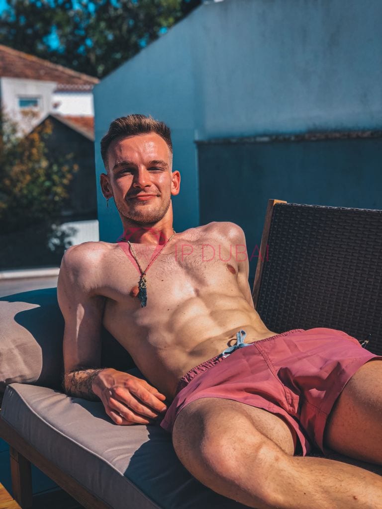 Bogdan, 28, Russian, in Khalifa City, hourly rate from AED 2,800, incall and outcall