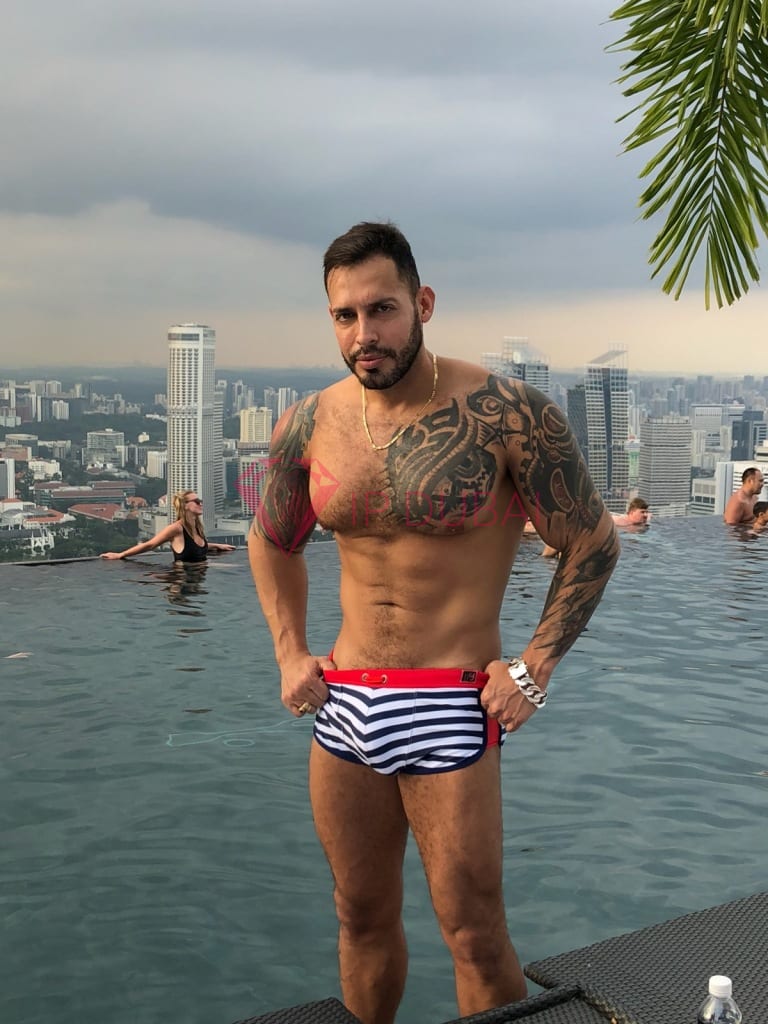 Rodrigo, 30, Latina, in Al Mushrif, Abu Dhabi, from AED 2,400 an hour, speaks Spanish and Portuguese — photo 18 of 23