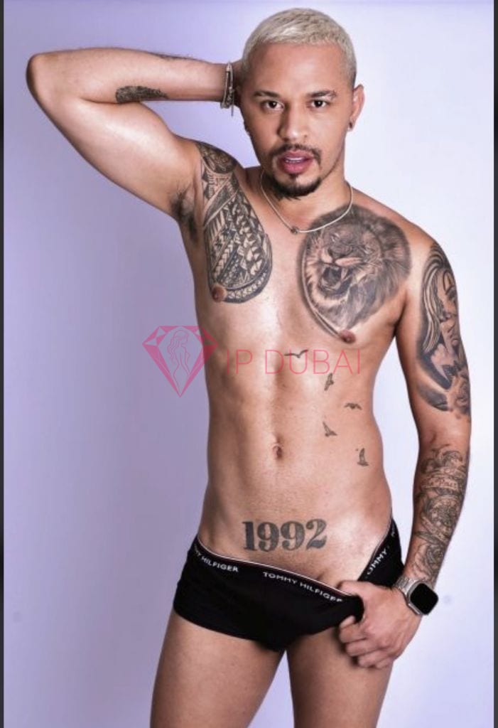 Eduardo, 30, Latina, in Al Majaz, Sharjah, from AED 2,750 an hour, speaks Spanish and Portuguese — photo 9 of 17