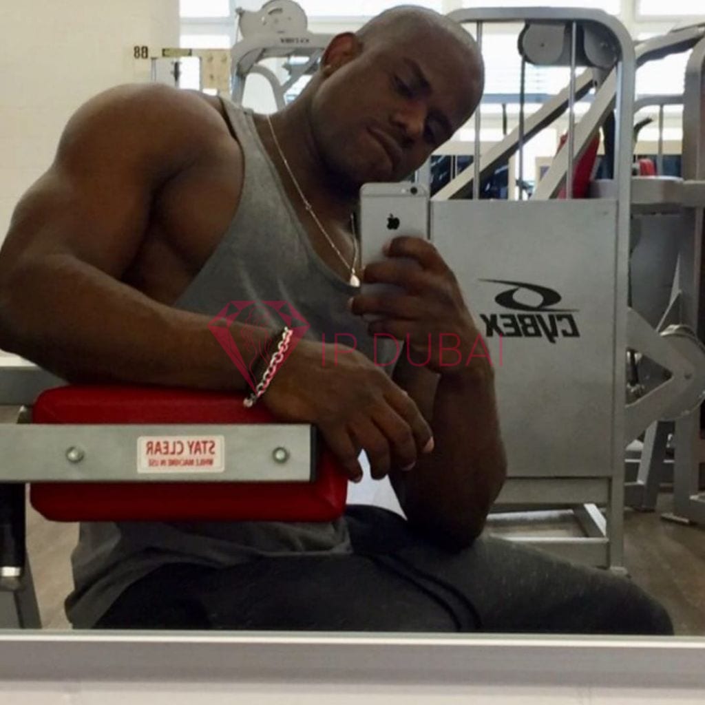 Jabari, 30, African, in Sports City, Dubai, from AED 12,600 an hour, speaks English and French — photo 5 of 6