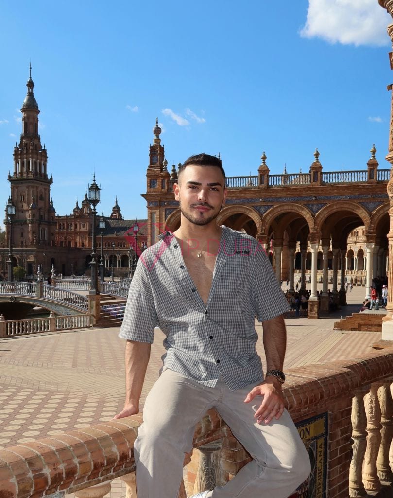 Yaroslav, 27, Russian, in DIFC, Dubai, from AED 1,950 an hour, speaks Russian and English — photo 4 of 8