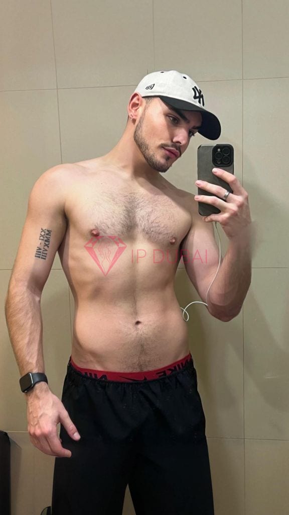 Yaroslav, 27, Russian, in DIFC, Dubai, from AED 1,950 an hour, speaks Russian and English — photo 5 of 8