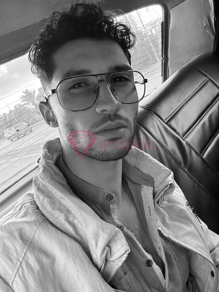 Bruno, 28, Latina, in Al Rashidiya, Ajman, from AED 2,200 an hour, speaks Spanish and Portuguese — photo 6 of 7
