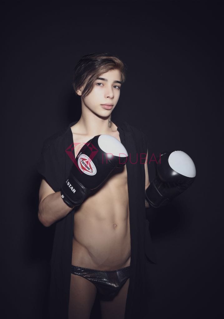 Mateo, 21, Latina, in Business Bay, Dubai, from AED 13,500 an hour, speaks Spanish and Portuguese — photo 7 of 15