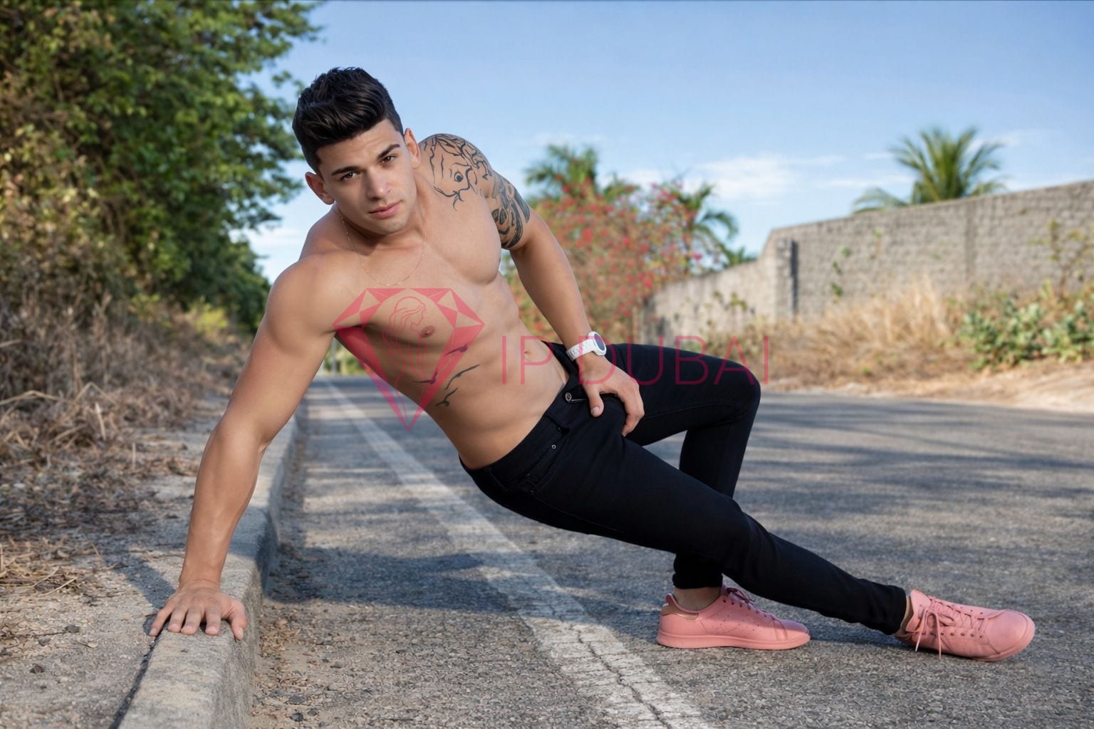Alejandro, 29, Latina, in Mirdif, hourly rate from AED 2,050, incall and outcall