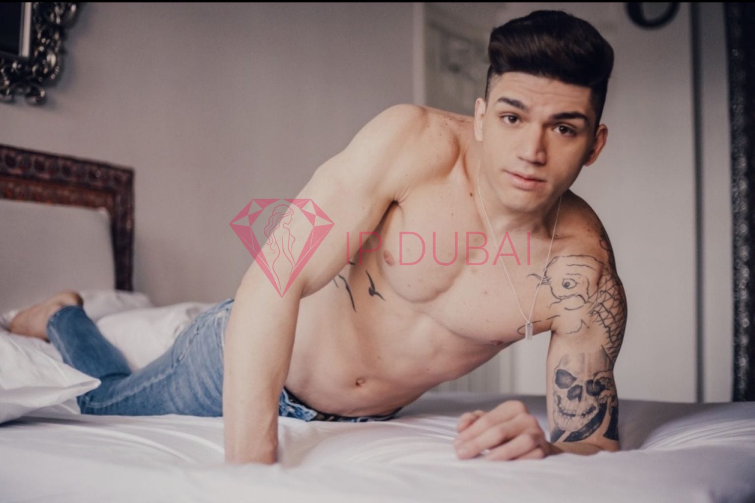 Alejandro, 29, Latina, in Mirdif, Dubai, from AED 2,050 an hour, speaks Spanish and Portuguese — photo 27 of 42