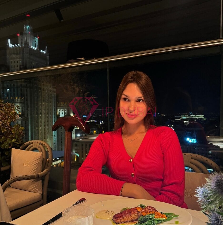 Yuna, 27, Asian, in DIFC, Dubai, from AED 1,850 an hour, speaks Chinese and English — photo 22 of 23