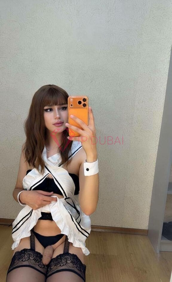 Lilin, 21, Asian, in Bur Dubai, Dubai, from AED 8,100 an hour, speaks Chinese and English — photo 5 of 9
