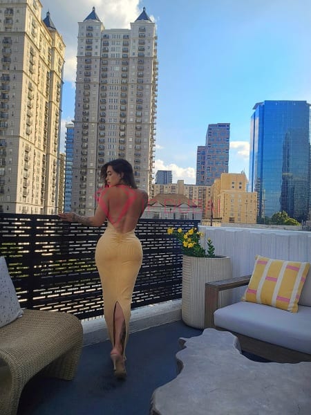 Sofia, 29, Latina, in Marina, Dubai, from AED 2,950 an hour, speaks Spanish and Portuguese — photo 7 of 19