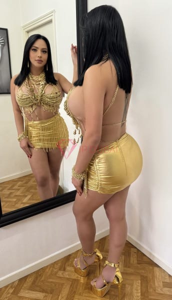 Bianca, 25, Latina, in TECOM, Dubai, from AED 2,900 an hour, speaks Spanish and Portuguese — photo 9 of 56