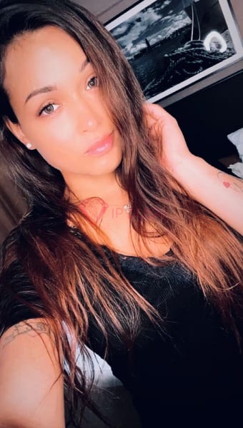 Daniela, 26, Latina, in JBR, Dubai, from AED 1,900 an hour, speaks Spanish and Portuguese — photo 21 of 27