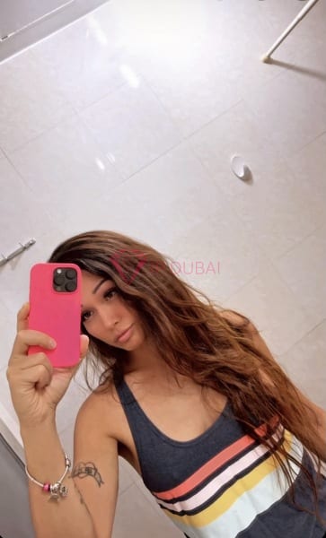 Daniela, 26, Latina, in JBR, Dubai, from AED 1,900 an hour, speaks Spanish and Portuguese — photo 26 of 27