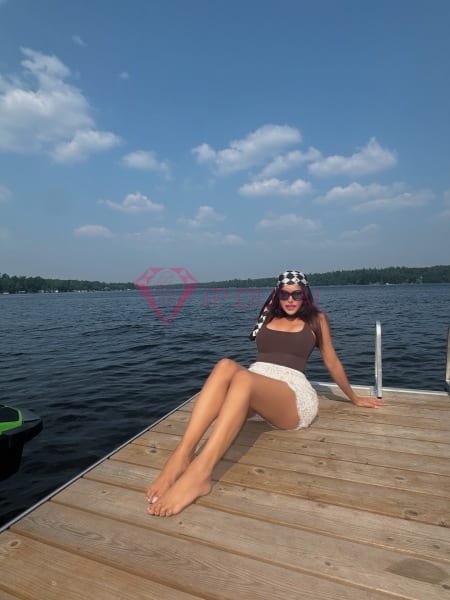 Natalia, 26, Latina, in JVC, Dubai, from AED 2,450 an hour, speaks Spanish and Portuguese — photo 13 of 57