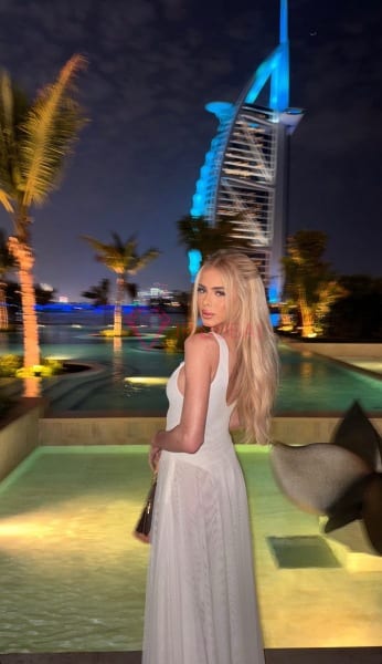 Catalina, 20, Latina, in Al Mushrif, Abu Dhabi, from AED 2,650 an hour, speaks Spanish and Portuguese — photo 4 of 9