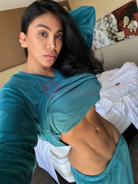 Vitoria, 27, Latina, in Khalifa City, Abu Dhabi, from AED 13,000 an hour, speaks Spanish and Portuguese — photo 10 of 46