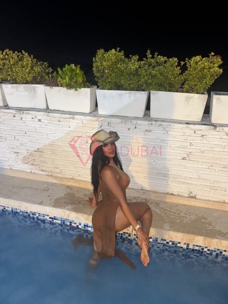 Vitoria, 27, Latina, in Khalifa City, Abu Dhabi, from AED 13,000 an hour, speaks Spanish and Portuguese — photo 3 of 46