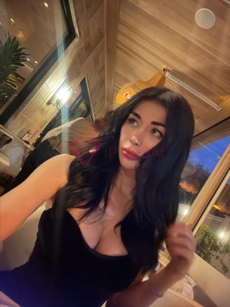 Yasmin, 22, Latina, in Al Khalidiyah, Abu Dhabi, from AED 2,000 an hour, speaks Spanish and Portuguese — photo 13 of 17