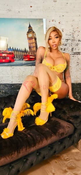 Larissa, 25, Latina, in JLT, Dubai, from AED 2,450 an hour, speaks Spanish and Portuguese — photo 17 of 44
