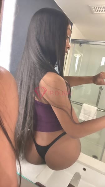 Carolina, 22, Latina, in JLT, Dubai, from AED 13,000 an hour, speaks Spanish and Portuguese — photo 11 of 17