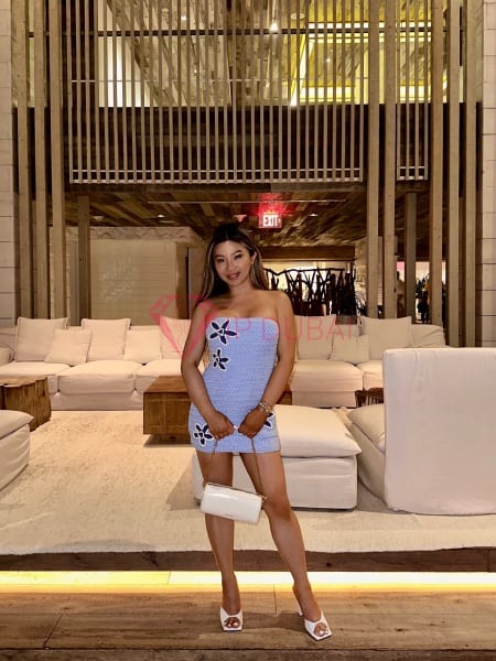 Jasmine, 22, Asian, in Bur Dubai, Dubai, from AED 11,000 an hour, speaks Chinese and English — photo 10 of 99