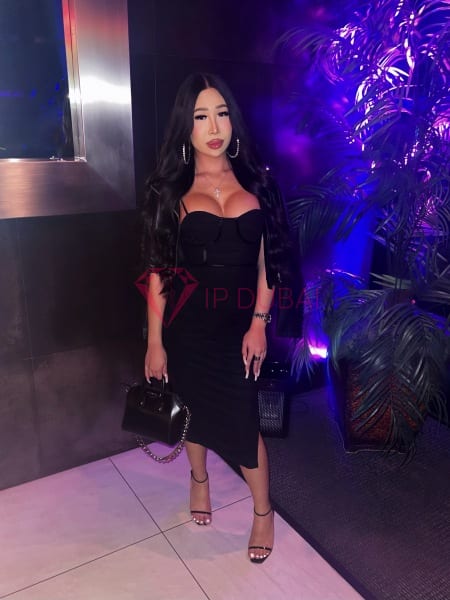 Suri, 24, Asian, in Al Khan, Sharjah, from AED 8,300 an hour, speaks Chinese and English — photo 16 of 32