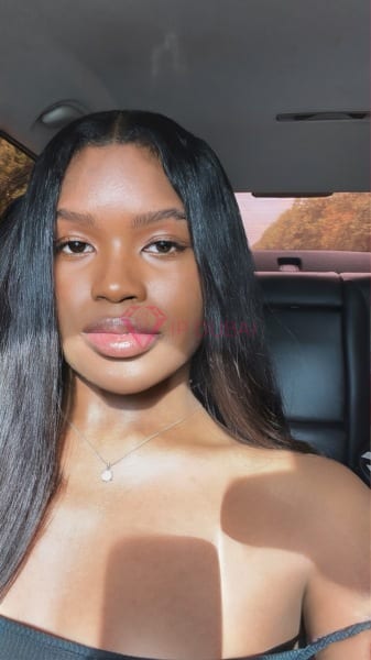 Kaya, 22, African, in Khor Fakkan, Fujairah, from AED 2,900 an hour, speaks English and French — photo 12 of 33