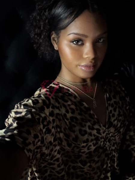Kaya, 22, African, in Khor Fakkan, Fujairah, from AED 2,900 an hour, speaks English and French — photo 4 of 33