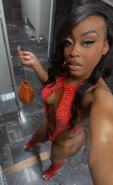Dalila, 18, African, in JLT, Dubai, from AED 12,600 an hour, speaks English and French — photo 5 of 9