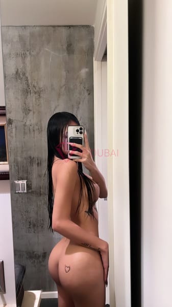 Anya, 23, Asian, in Corniche, Abu Dhabi, from AED 9,700 an hour, speaks Chinese and English — photo 9 of 20
