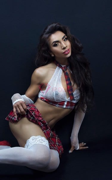 Gabriela, 27, Latina, in Muwaileh, Sharjah, from AED 2,150 an hour, speaks Spanish and Portuguese — photo 61 of 71