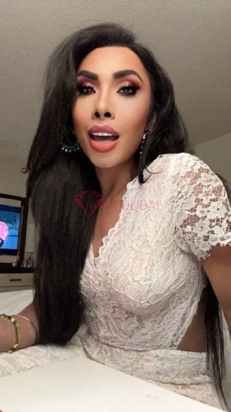 Gabriela, 27, Latina, in Muwaileh, Sharjah, from AED 2,150 an hour, speaks Spanish and Portuguese — photo 8 of 71