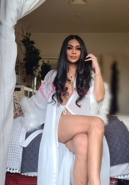 Ploy, 24, Asian, in Al Nahda Dubai, Dubai, from AED 9,700 an hour, speaks Chinese and English — photo 10 of 98