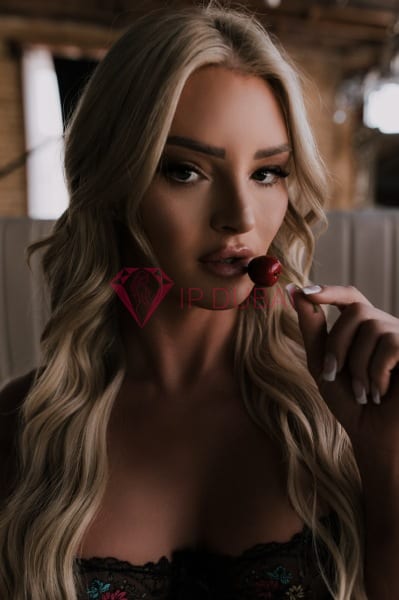 Svetlana, 24, Russian, in Dibba, Fujairah, from AED 9,200 an hour, speaks Russian and English — photo 12 of 12