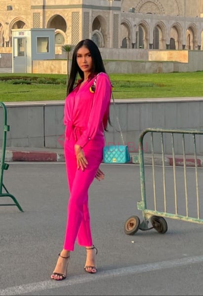 Jasmine, 28, Asian, in Al Mushrif, Abu Dhabi, from AED 9,400 an hour, speaks Chinese and English — photo 44 of 91