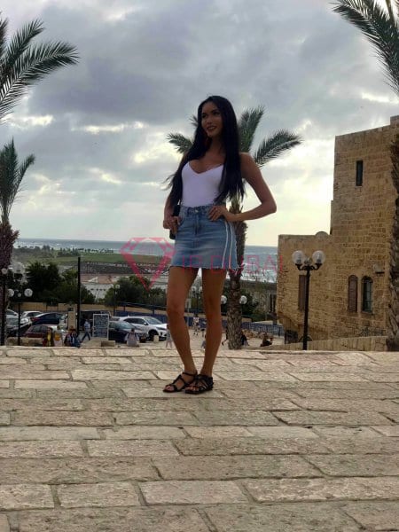 Jasmine, 28, Asian, in Al Mushrif, Abu Dhabi, from AED 9,400 an hour, speaks Chinese and English — photo 84 of 91