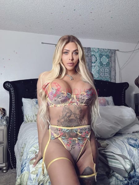 Luana, 25, Latina, in International City, Dubai, from AED 12,200 an hour, speaks Spanish and Portuguese — photo 19 of 35