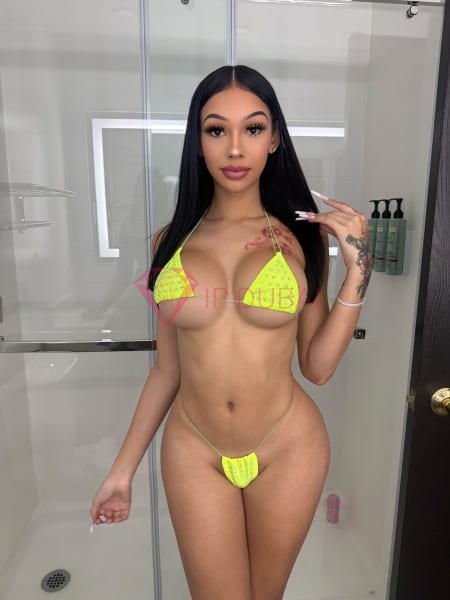 Julieta, 20, Latina, in Al Jurf, Ajman, from AED 2,700 an hour, speaks Spanish and Portuguese — photo 9 of 17