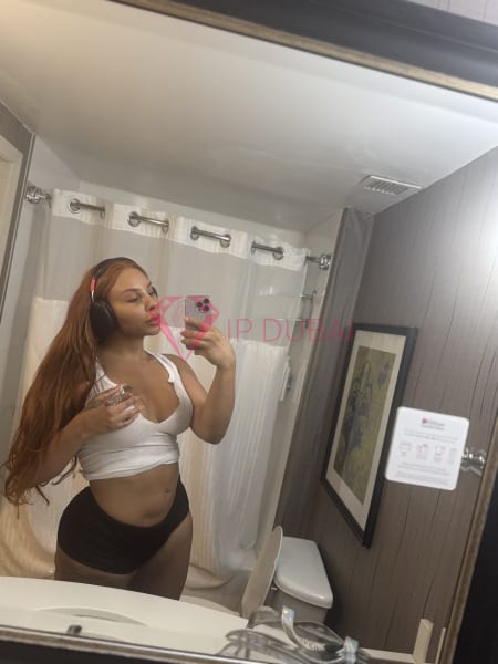 Priscila, 25, Latina, in Karama, Dubai, from AED 12,800 an hour, speaks Spanish and Portuguese — photo 3 of 11