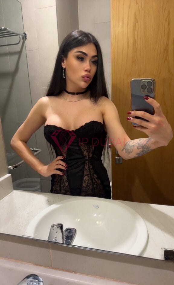 Nathalie, 27, European, in Silicon Oasis, Dubai, from AED 9,900 an hour, speaks English and French — photo 19 of 45