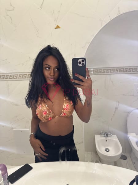 Rafaela, 23, Latina, in Karama, Dubai, from AED 2,300 an hour, speaks Spanish and Portuguese — photo 3 of 20